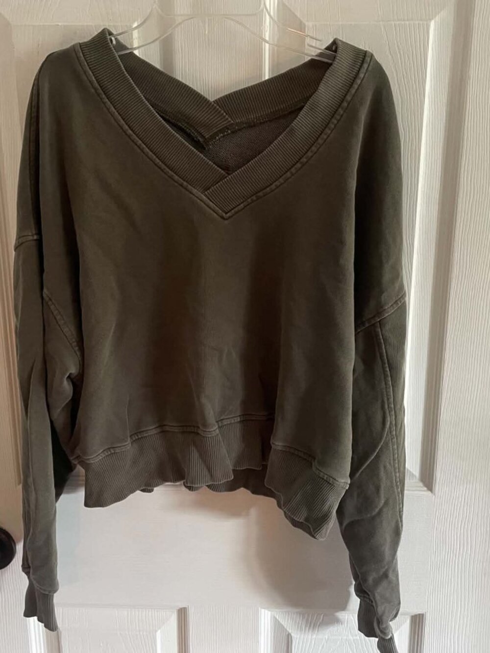 Aerie V-Neck Crop Sweatshirt Moss Green XS Very Good